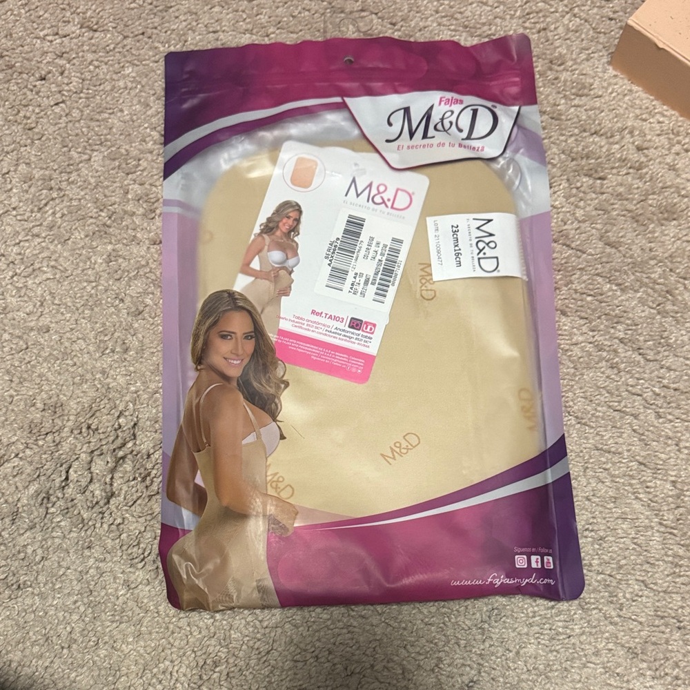 2️⃣5️⃣DEAL - M&D Women's Nude tabla